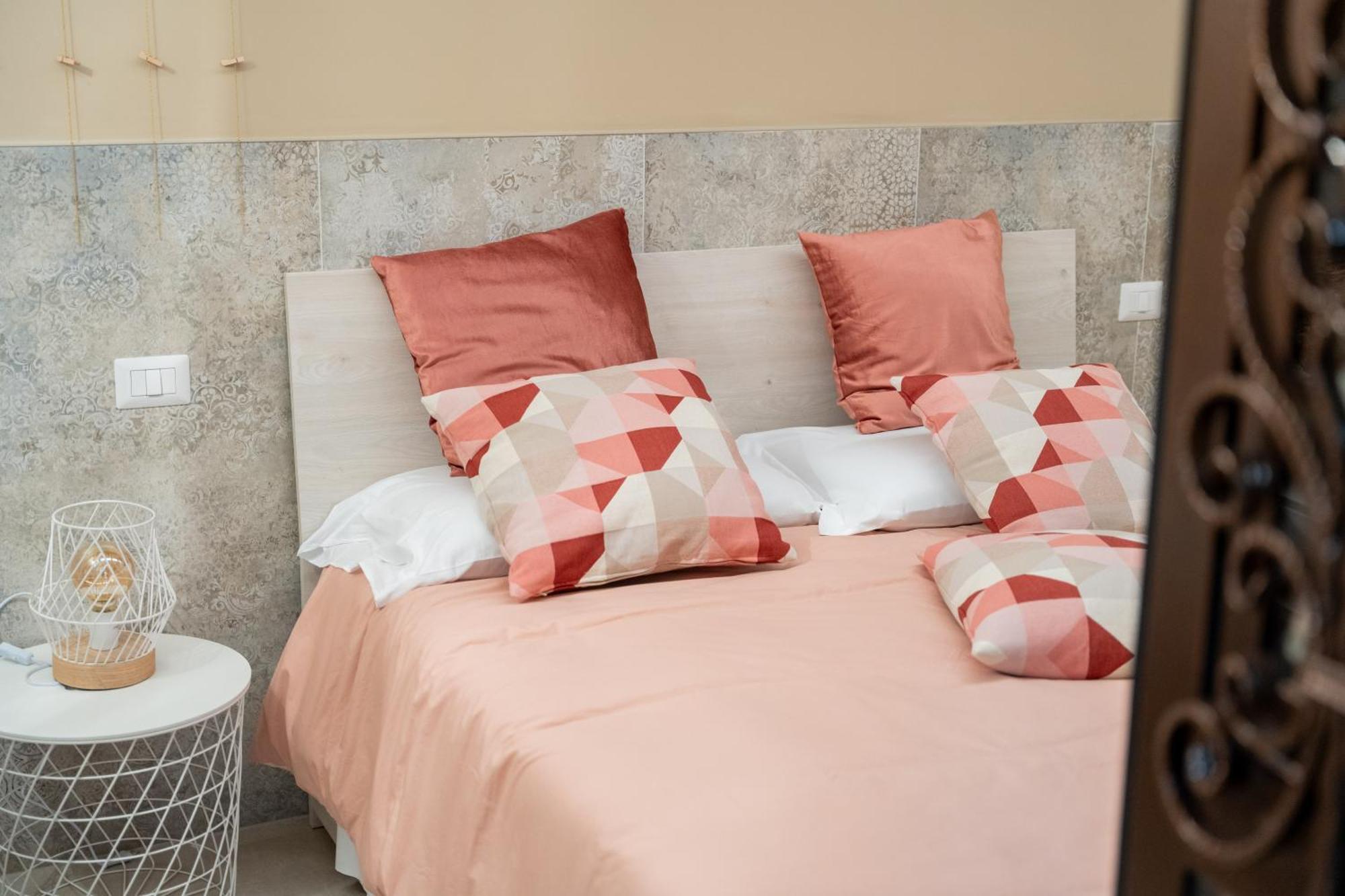 Bed and Breakfast Palazzo Nicolaus Del Lungomare à Bari Extérieur photo
