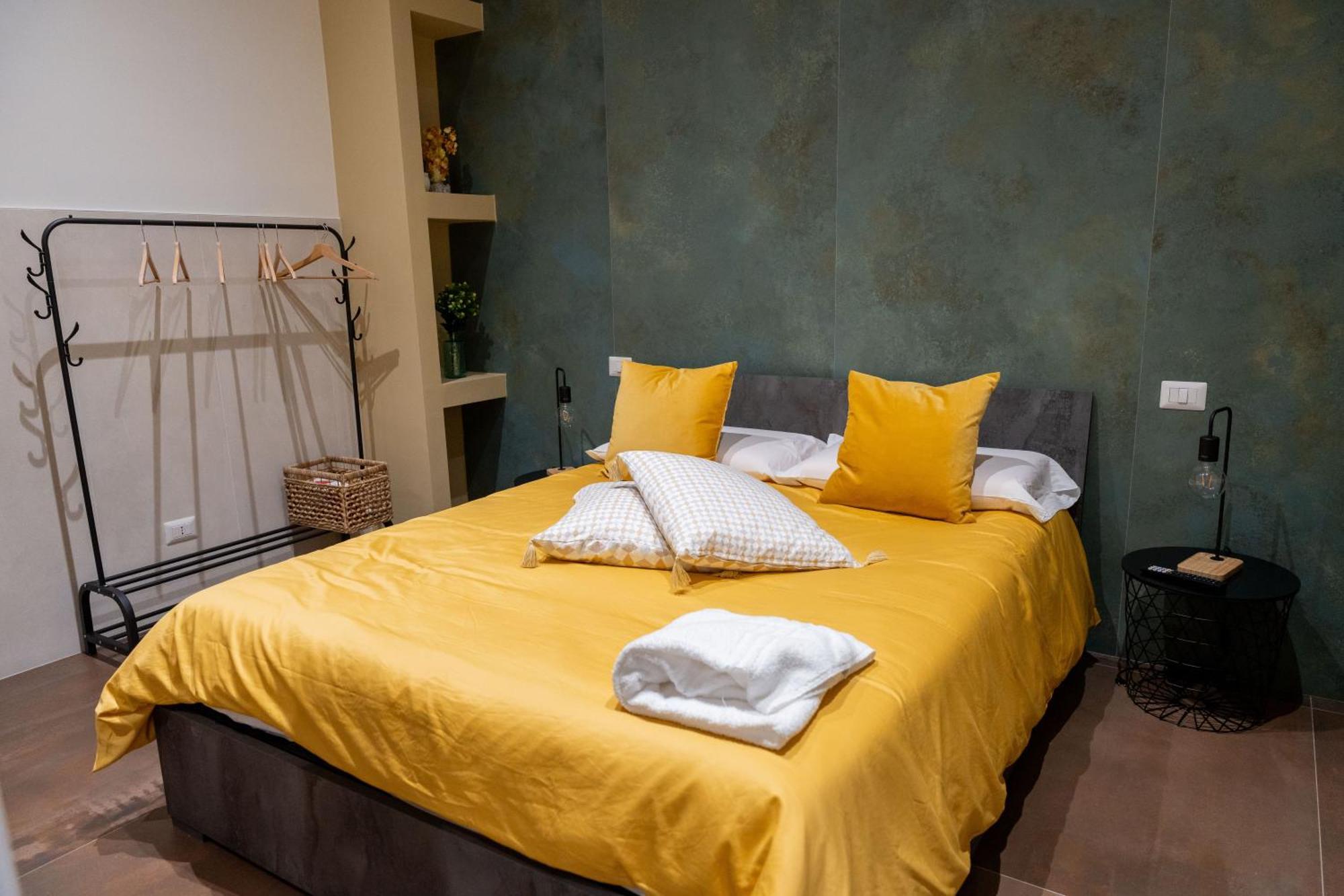 Bed and Breakfast Palazzo Nicolaus Del Lungomare à Bari Extérieur photo
